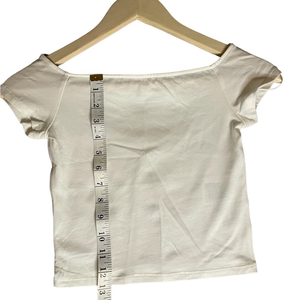 H&M Capped Sleeve Cream Colored Shirt NWT - Picture 4 of 4